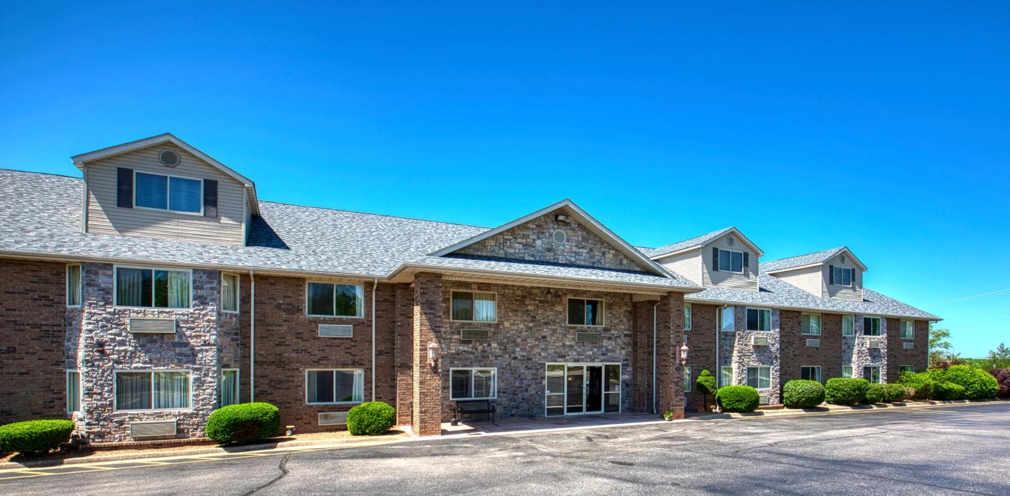 All Towne Suites Saint Robert Bagian luar foto